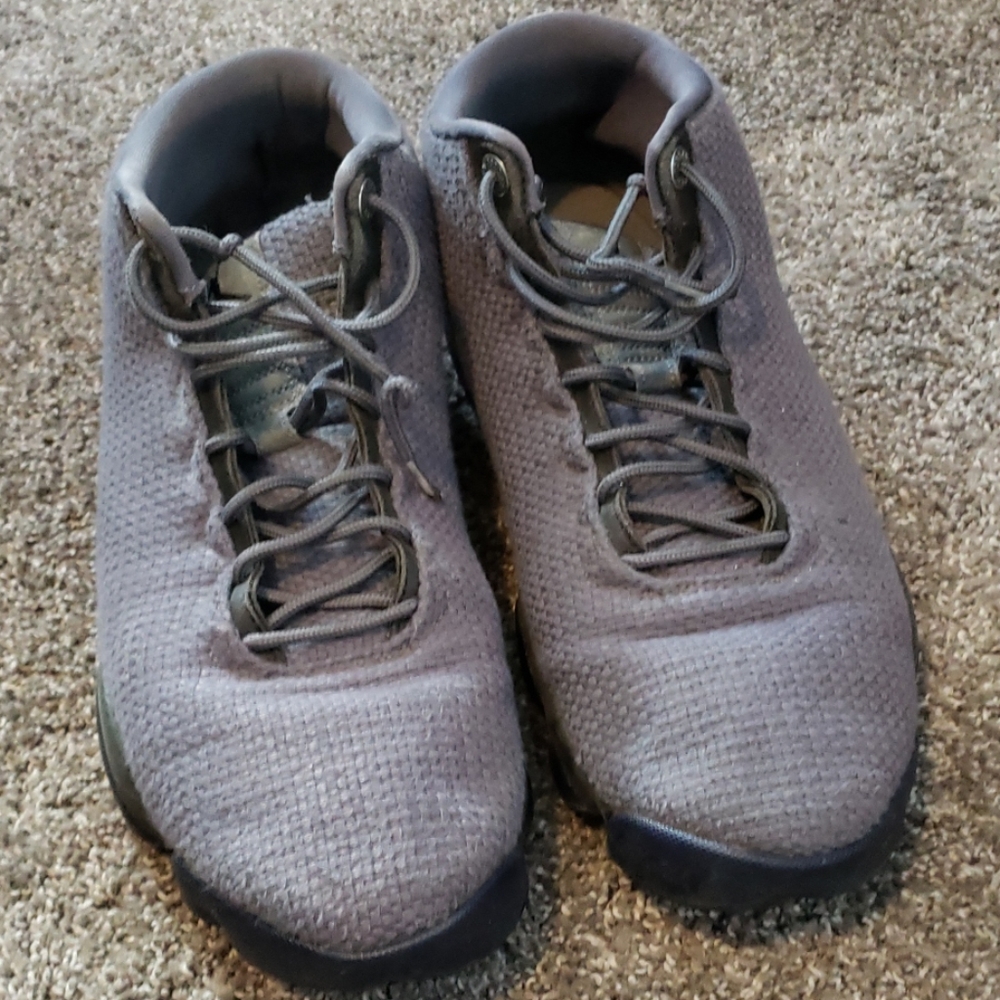 Jordan sneakers - Picture 5 of 6
